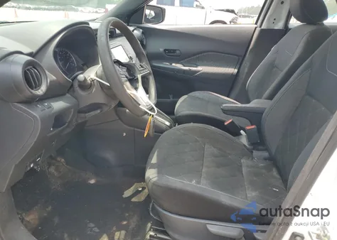 2019 Nissan Kicks S z USA, uszkodzony, nr VIN 3N1CP5CU9KL545661